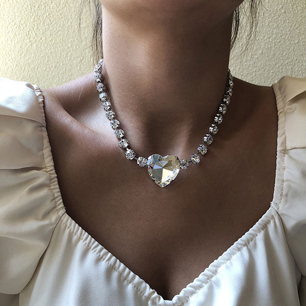 storexq Heart-Shaped Glass Drill Girly Rhinestone Necklace