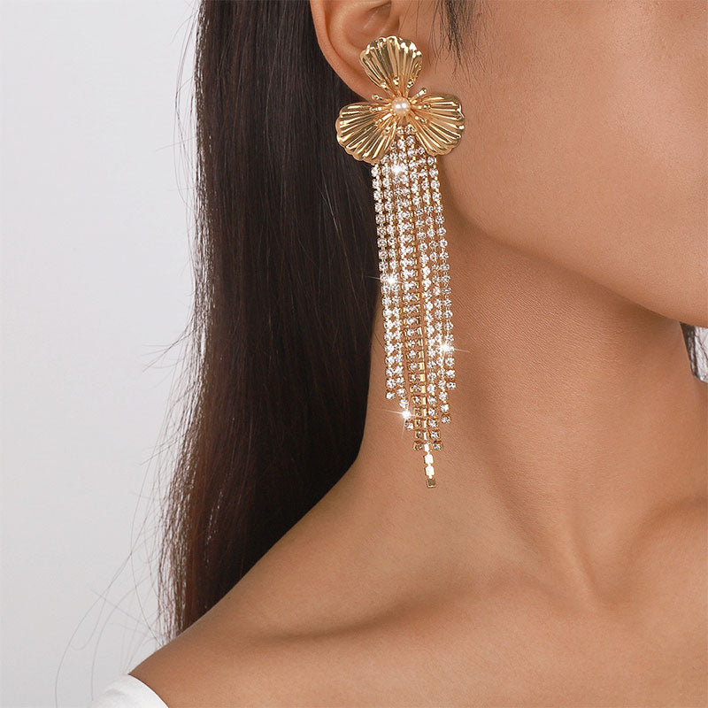 storexq Flower-shaped Luxe Rhinestone Tassel Earrings