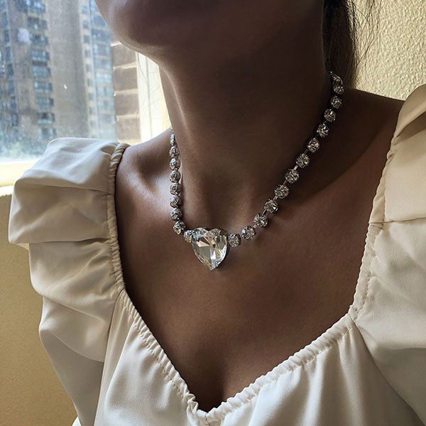 storexq Heart-Shaped Glass Drill Girly Rhinestone Necklace