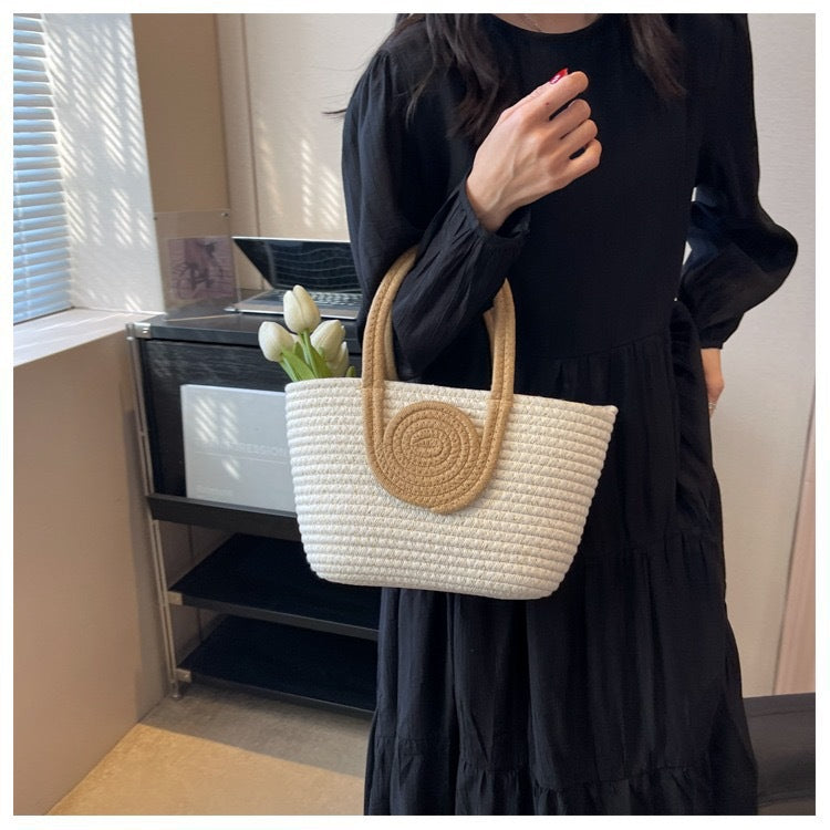 STOREXQ New Woven Bag Simple Back Shape Straw Handbag Crossbody Vacation Cotton String Commuting Women's Tote Bag