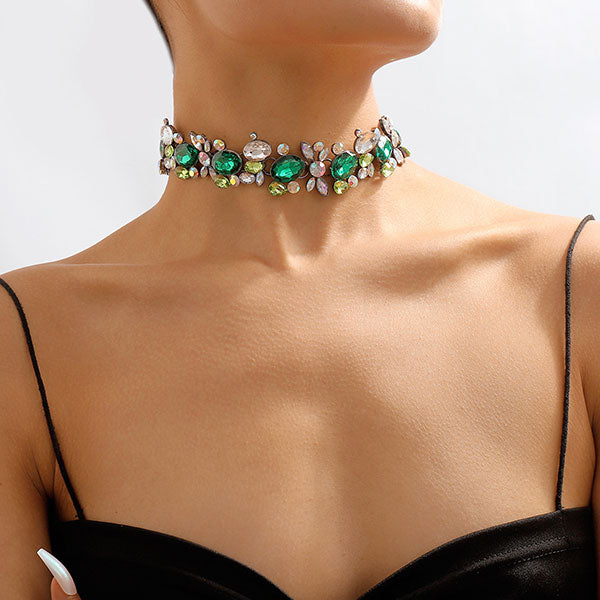 storexq Crystal Glitter Glamorous Necklace
