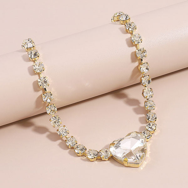 storexq Heart-Shaped Glass Drill Girly Rhinestone Necklace