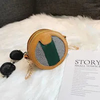 Kids Deaigner Handbags Fashion Korean Girls Mini Princess Purses Cross_body Round Letter Printed Chain And Shoulder Strap Messenger Bag Children Candy Bags Gifts