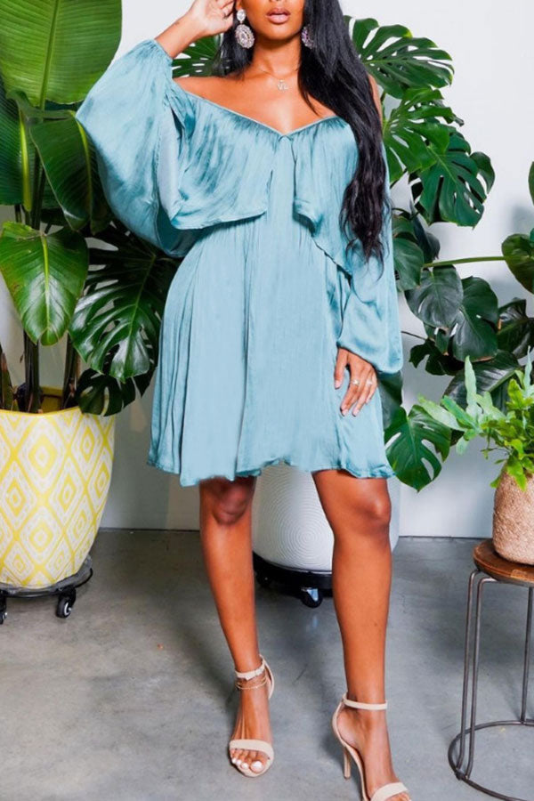 namcoverse Solid Color Pretty Off Shoulder Mini Dress