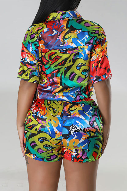 storexq Graffiti Print Colorful Pant Suit