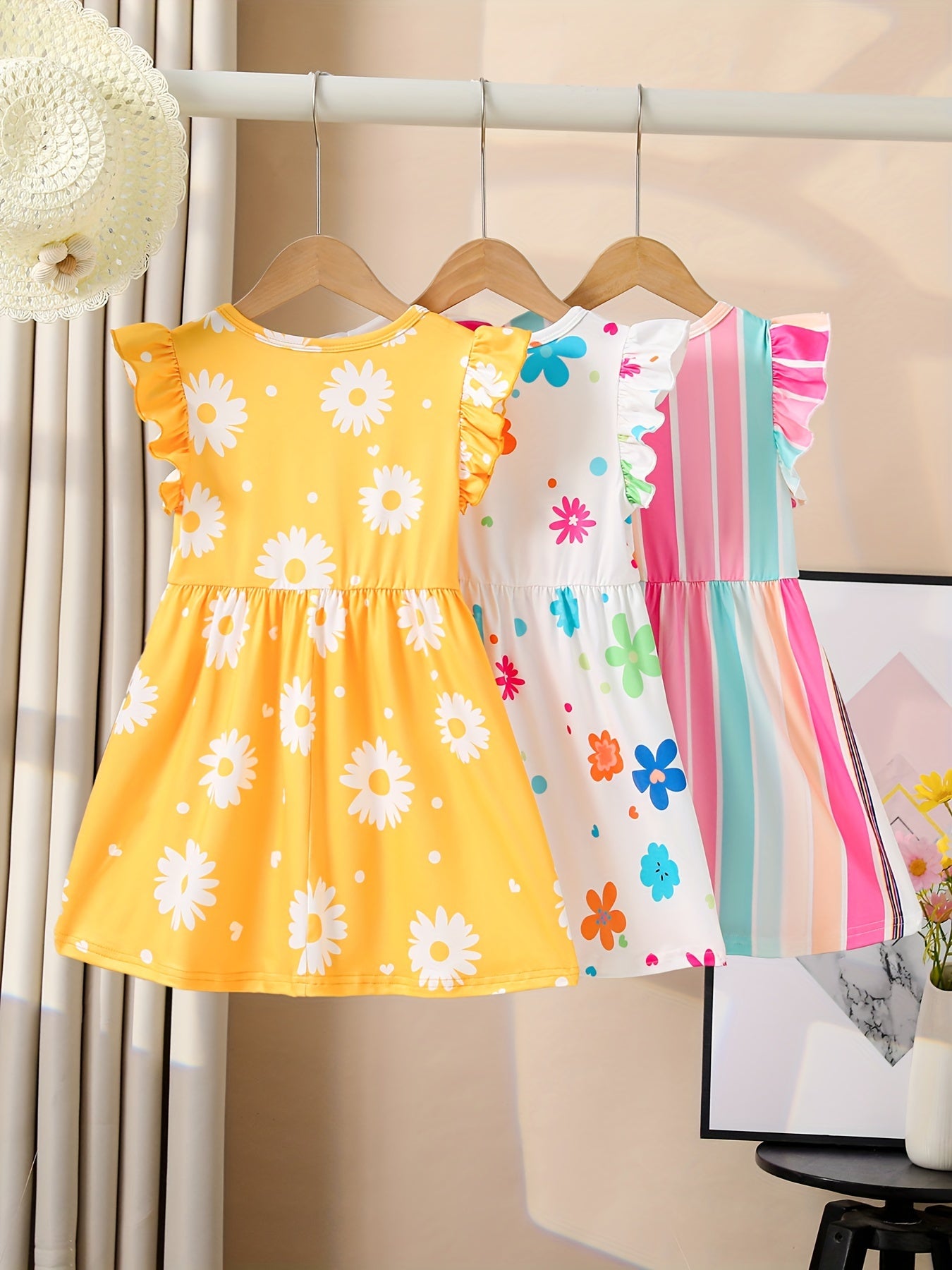 3pcs Girls Adorable Floral Print Ruffle Dress Set - Trendy Summer Leisure Wear for Vacation Fun