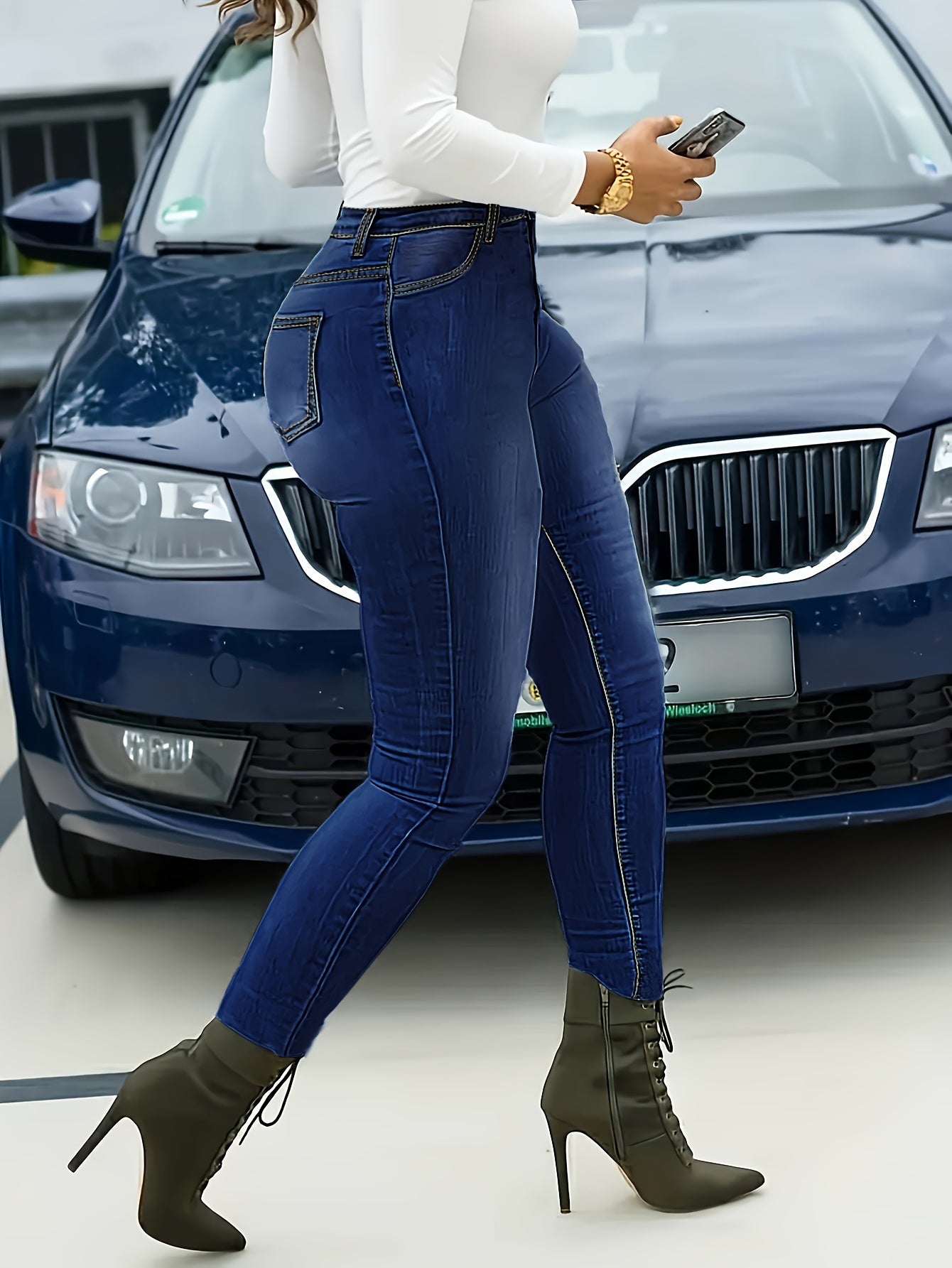 All-Season High-Waist Stretch Jeans - Flattering Slim-Fit & Classic Casual Style with Button-Fly Closure