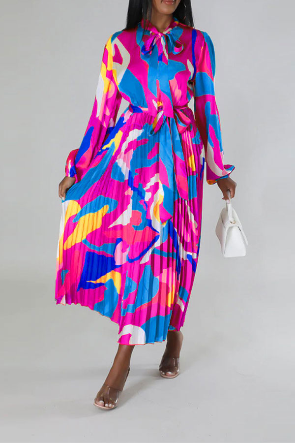 storexq Graphic Print Feminine Belted Pleated Midi Dress