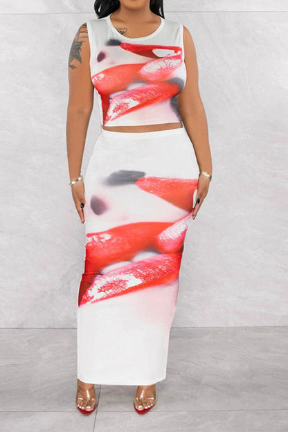 storexq Lips Print Classic Split Back Skirt Suit