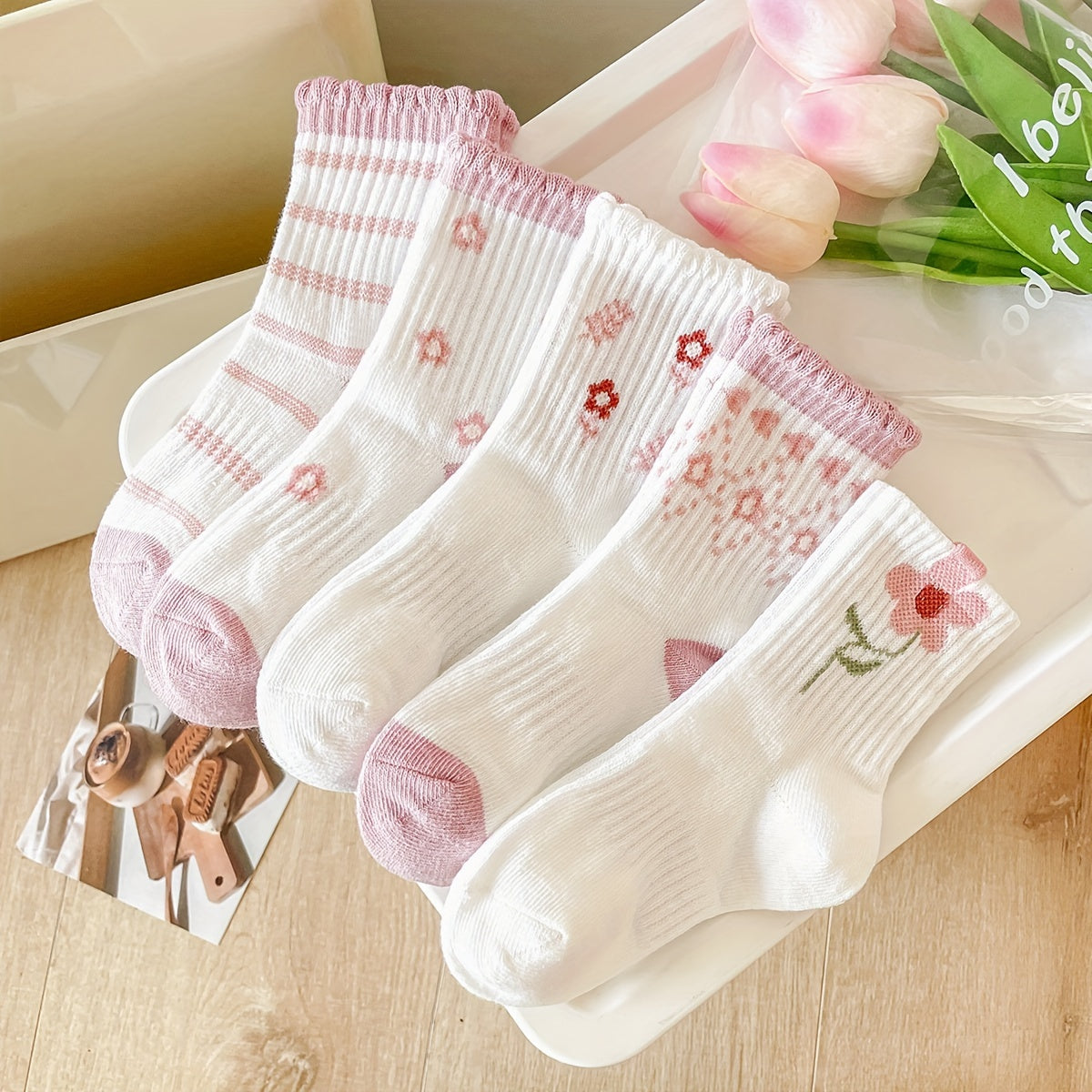 5 Pairs Of Kid's Cotton Blend Fashion Cute Floral Pattern Crew Socks, Comfy & Breathable Soft & Elastic Thin Socks For Spring And Summer