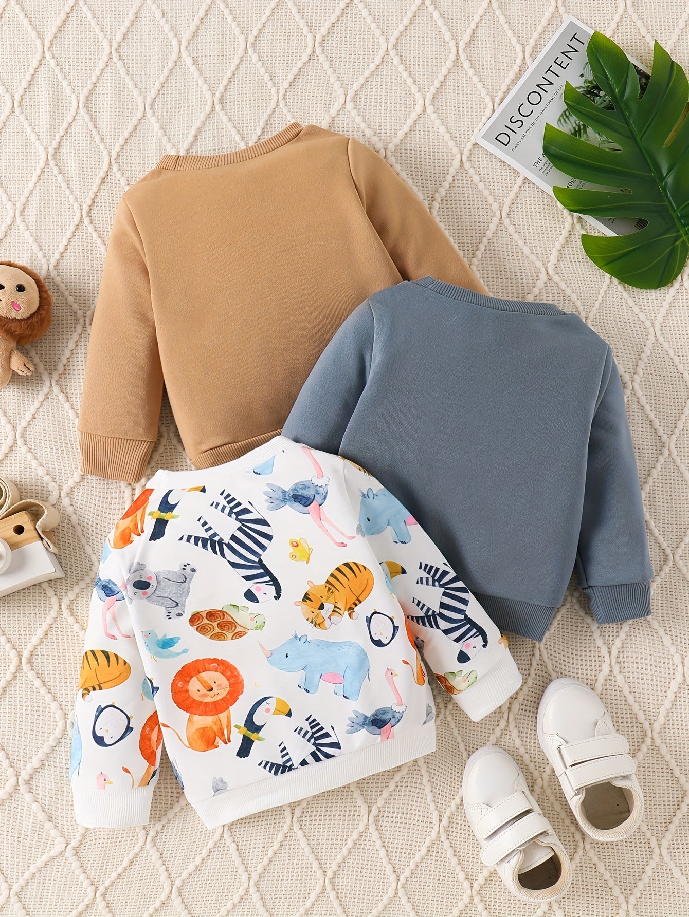 3Pcs Adorable Baby Boys Cartoon Animal Pattern Sweatshirt - Soft, Round Neck, Casual, Comfy, Breathable, Spring, Summer, Fall Essential Top for Daily Wear - Vibrant Colors, Fun Designs