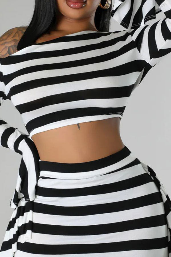 storexq Striped Oblique Collar Hot Side Ruffle Skirt Suit