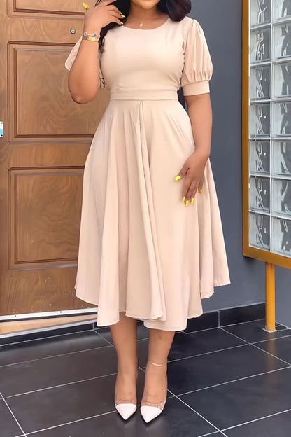 storexq Solid Color Sweet Cutout Waist Pleated Midi Dress