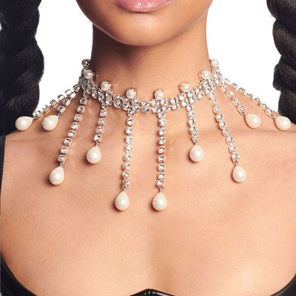 storexq Rhinestone Luxe Faux Pearl Decor Necklace