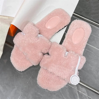 Designer fur slides Slippers for Warm and Cozy Winter Wool Slides Skin Soft Furry Sandals Winter Letters Warm Comfortable Fuzzy Girl Flip Flop Oran Slipper Women size