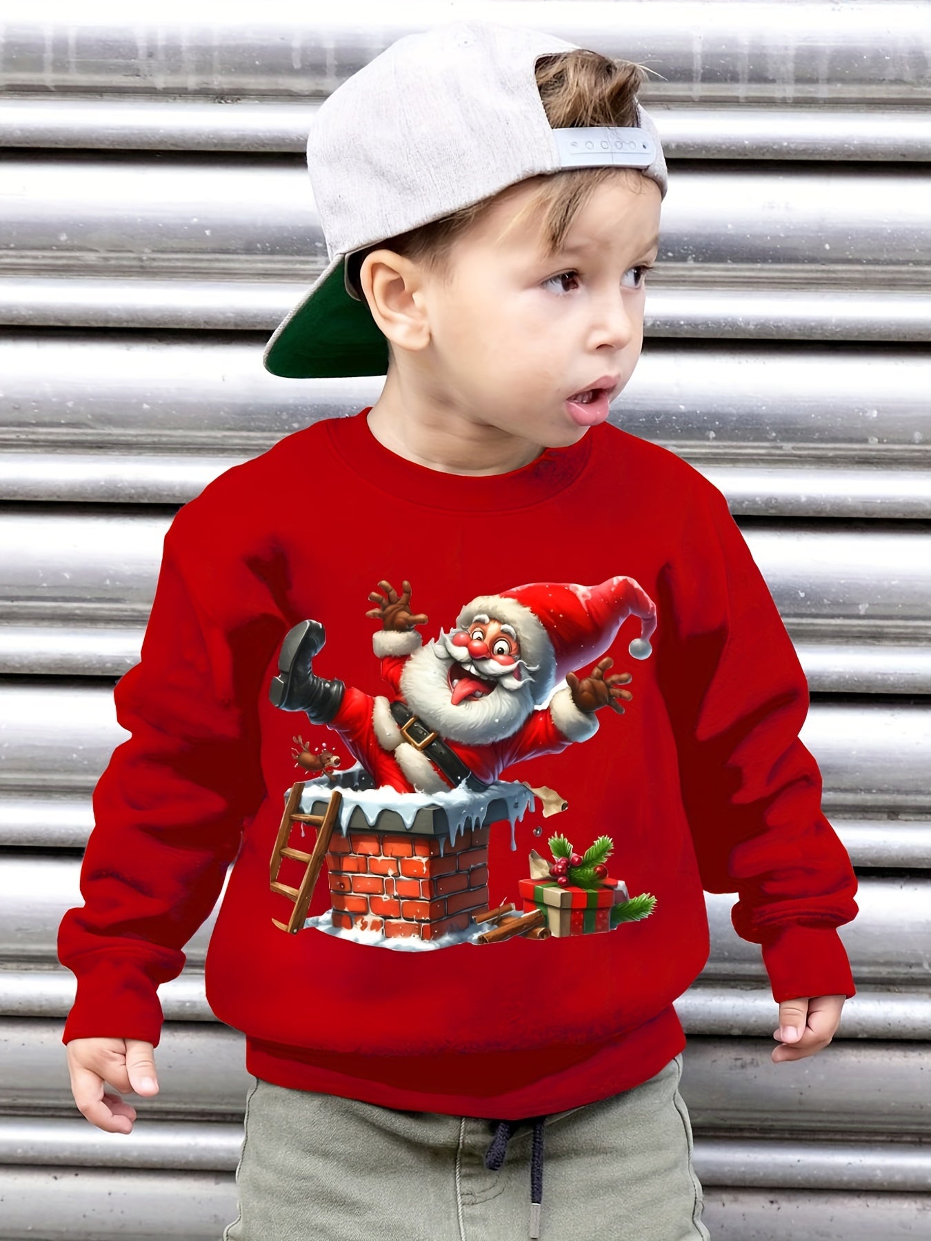 Boys' Cozy Fleece-Lined Christmas Sweatshirt with Santa & Chimney Print - Casual Long Sleeve Pullover for Fall/Winter