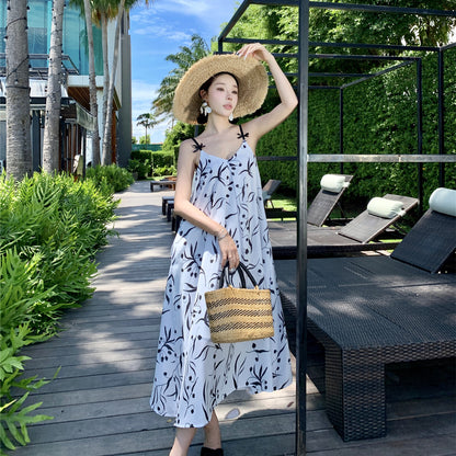 2025 Summer new  holiday style suspender dress women super good-looking high-end lazy loose floral dress