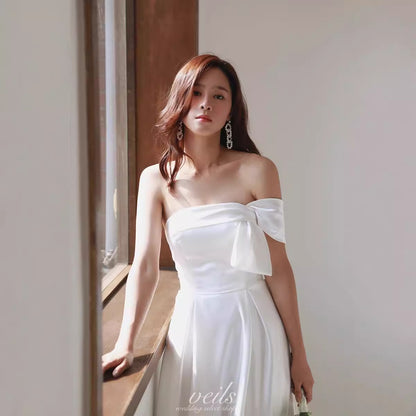 2025 White temperament light wedding dress simple satin  shoulder bow light wedding dress bride travel photography outdoor wedding woman