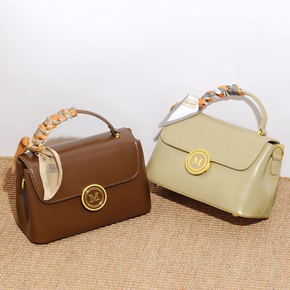 Crossbody bag fashion trend small square bag autumn and winter high-end temperament bag simple women's bag versatile work commuter bag