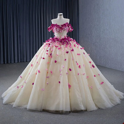 Elegant Ball Gown Chapel Wedding Dresses Colorful Flower Lace Up Appliques With Long Train Bridal Gowns Plus Size Bride Dress