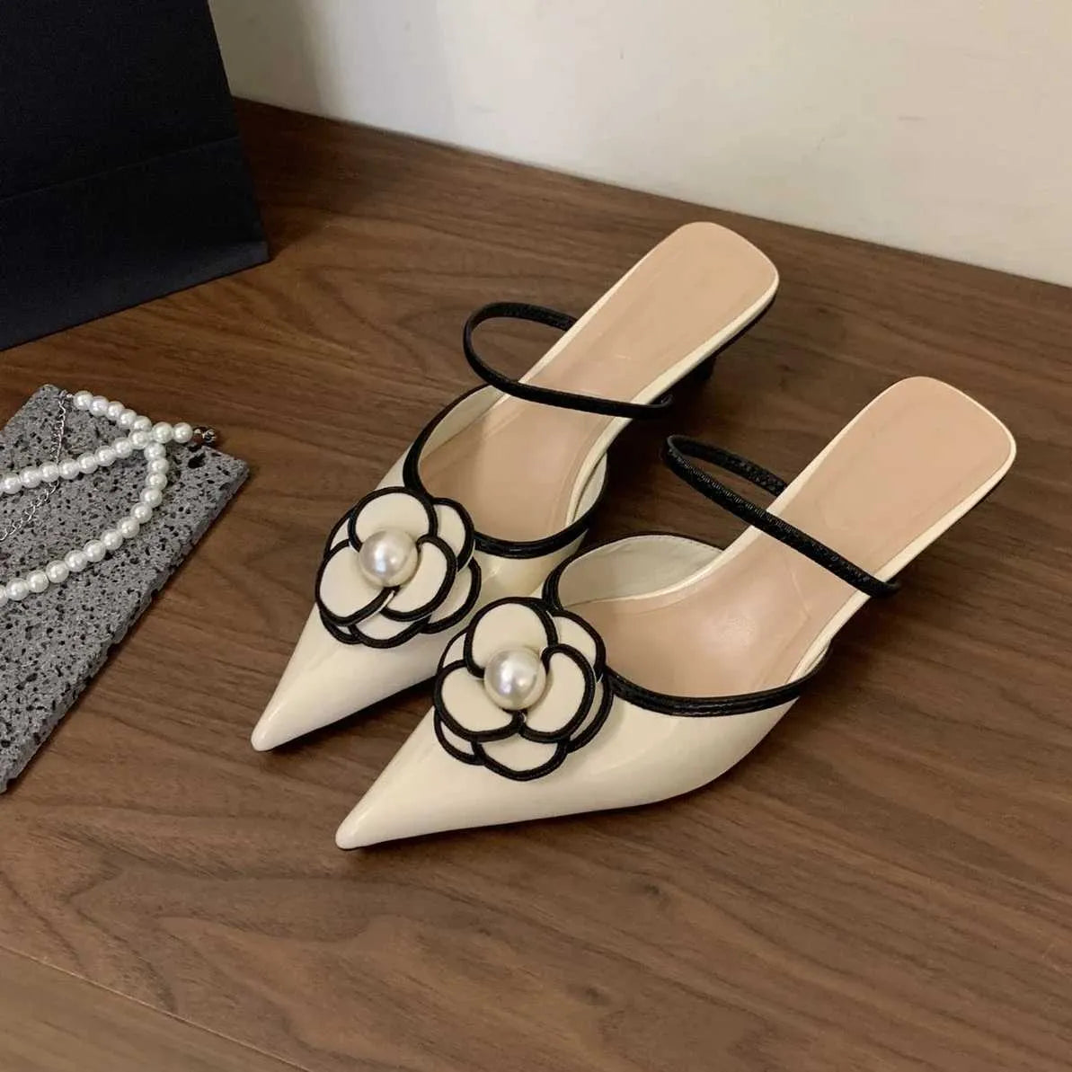 Dress Shoes Flower Pointed Toe High Heels Women Luxury Designer Sandals Female Summer Elegant Fashion Pumps Woman Mule Slippers H240430