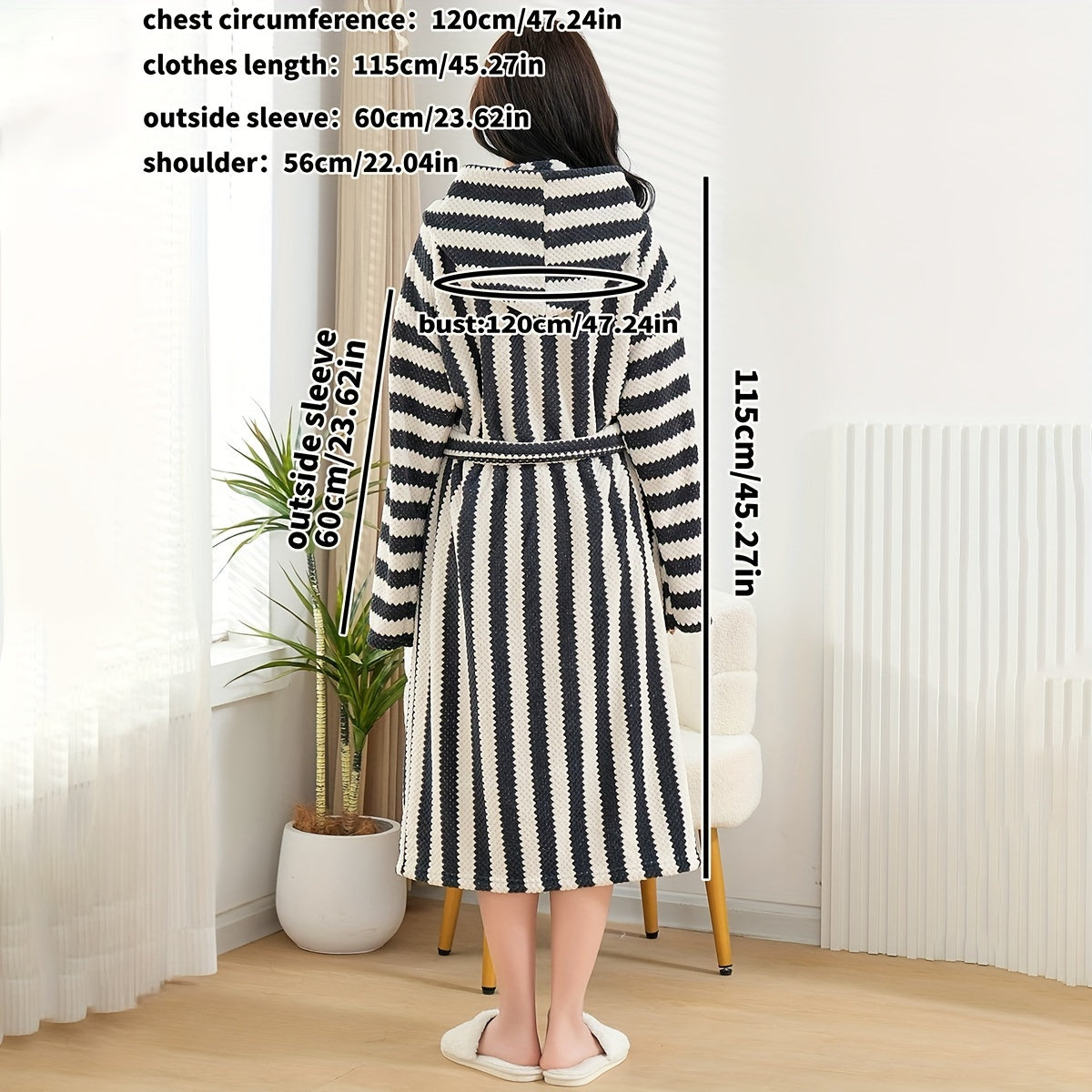 Contemporary Striped Bathrobe: Soft, Warm, and Absorbent - Suitable for All Genders and Sizes