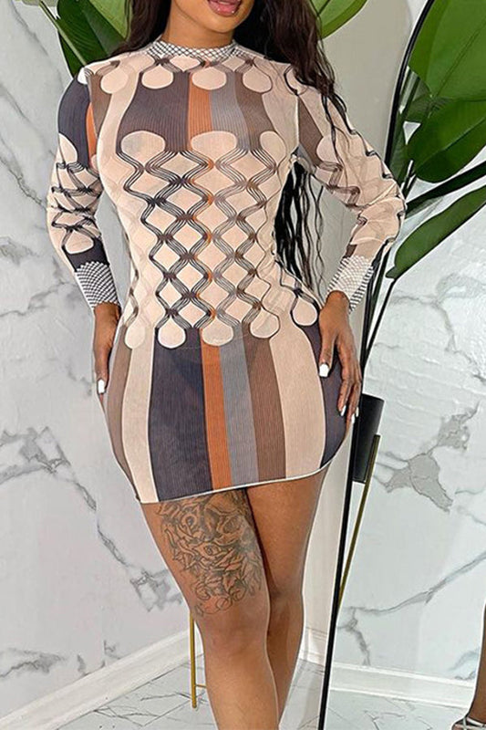 storexq Abstract Print Simple Bodycon Mini Dress