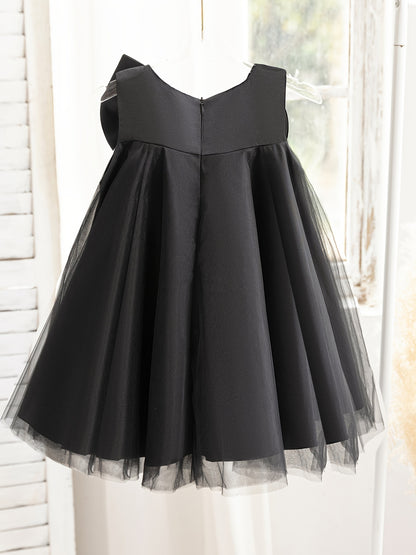 Elegant All-Season Princess Dress for Girls - Comfortable Cotton, Big Bow Charm, and Timeless Style