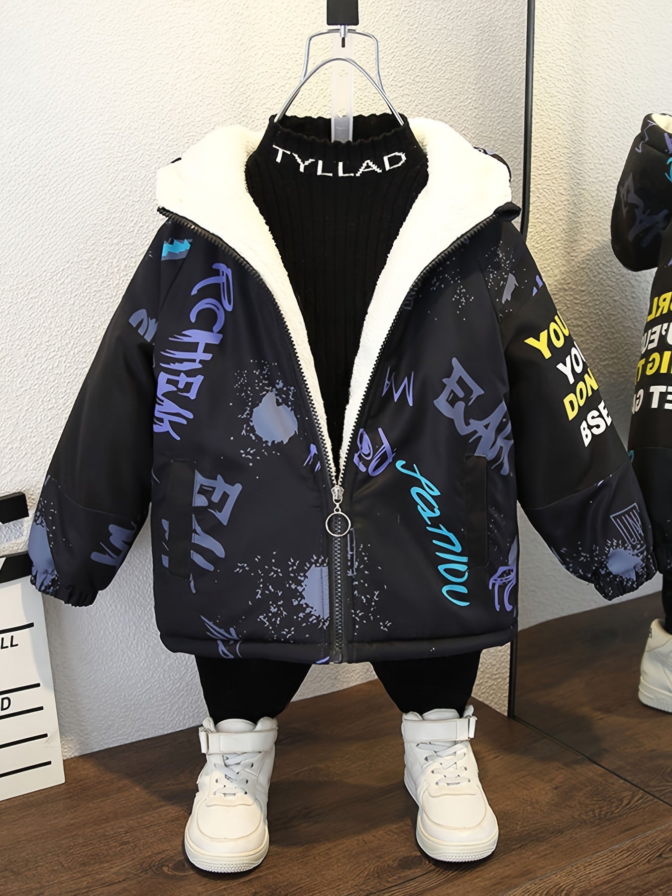 Boys Winter Thickened Coat Ink Splashes And Letters Print Hooded Jacket Boys Windproof Thick Warm Coat Jacket