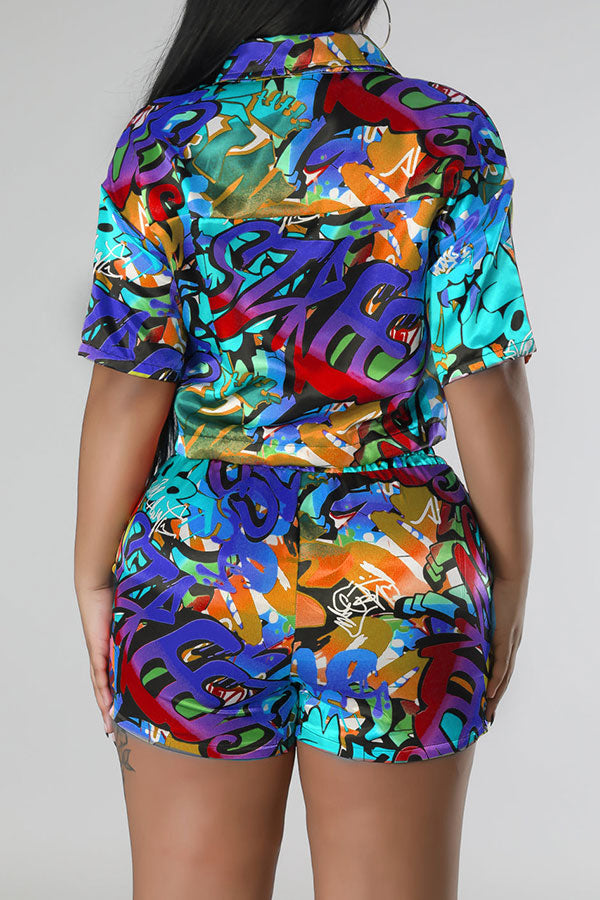 storexq Graffiti Print Colorful Pant Suit