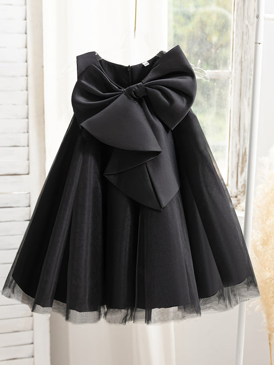 Elegant All-Season Princess Dress for Girls - Comfortable Cotton, Big Bow Charm, and Timeless Style