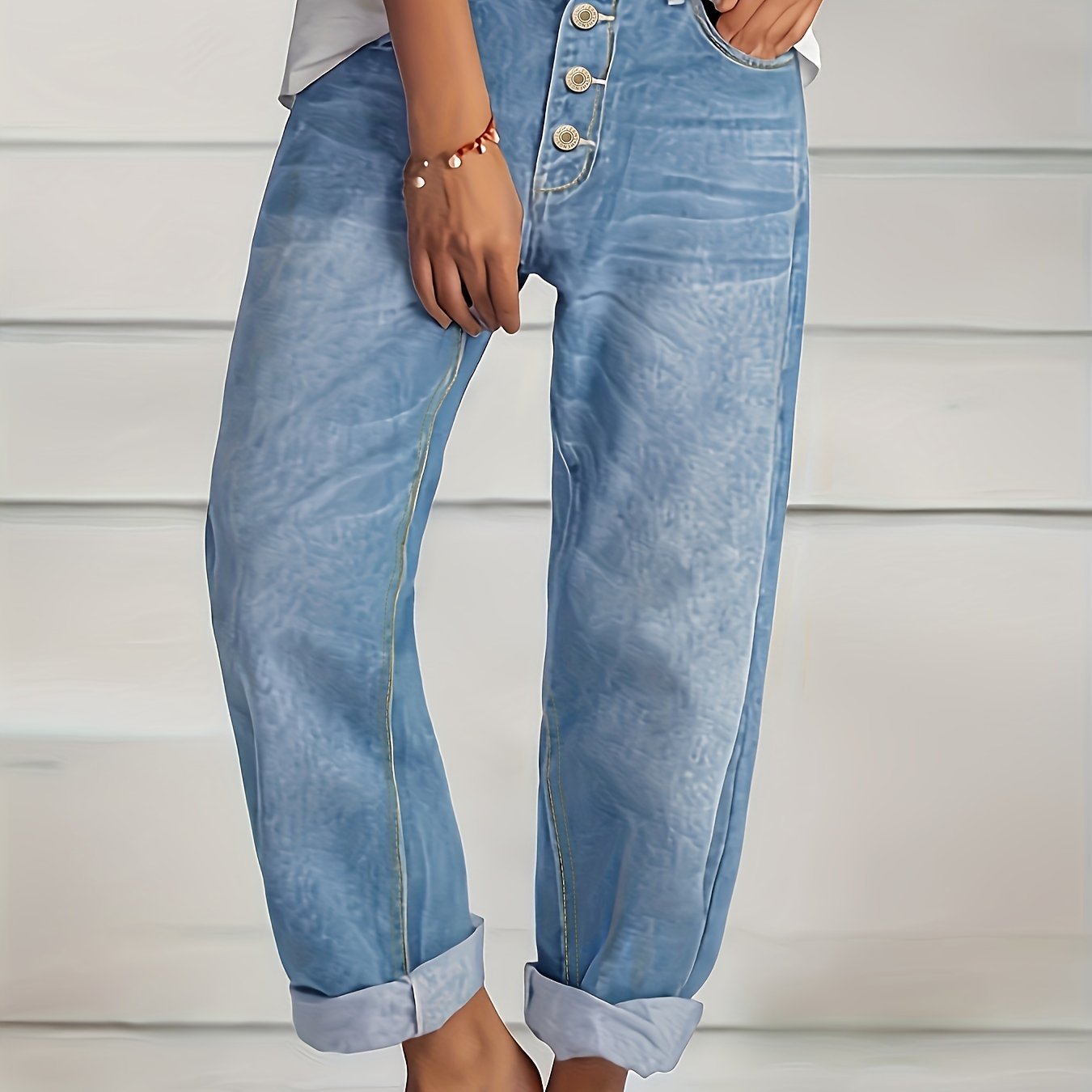 Womens Classic Blue Loose Fit Jeans - Relaxed Straight Cut with Trendy Slash Pockets & Single-Breasted Button - Versatile Denim Pants for Chic Casual Wear