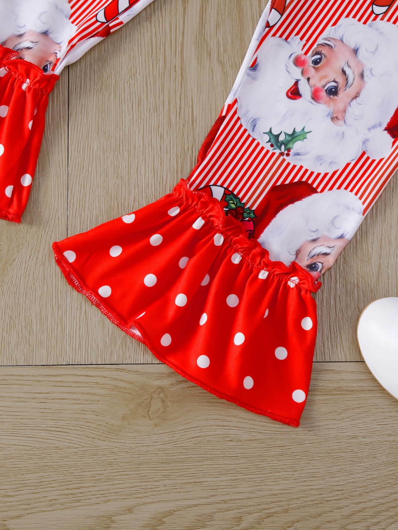 2pcs Toddler Girls Christmas Outfits Santa Claus Graphic Sets Pullover + Flare Pants Gift for Girl's Outdoor Wear