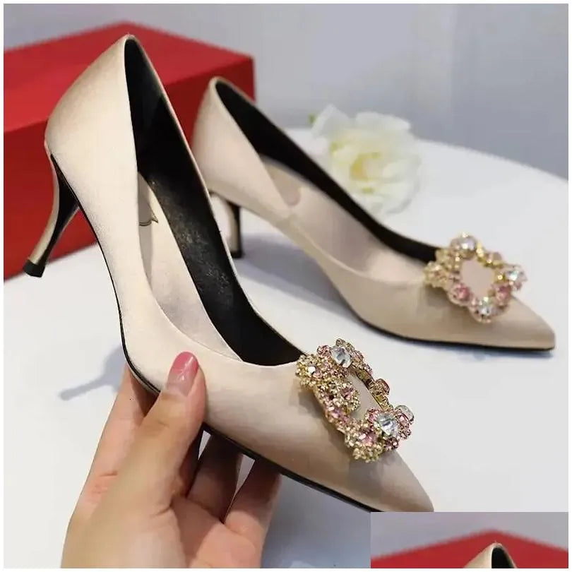 Sandals Luxury Rhinestone Pointed Toe Stiletto Heel Women Satin Designer Dress Shoes Ladies Elegant Crystal Wedding Bridal Pumps 24061 Dhid1