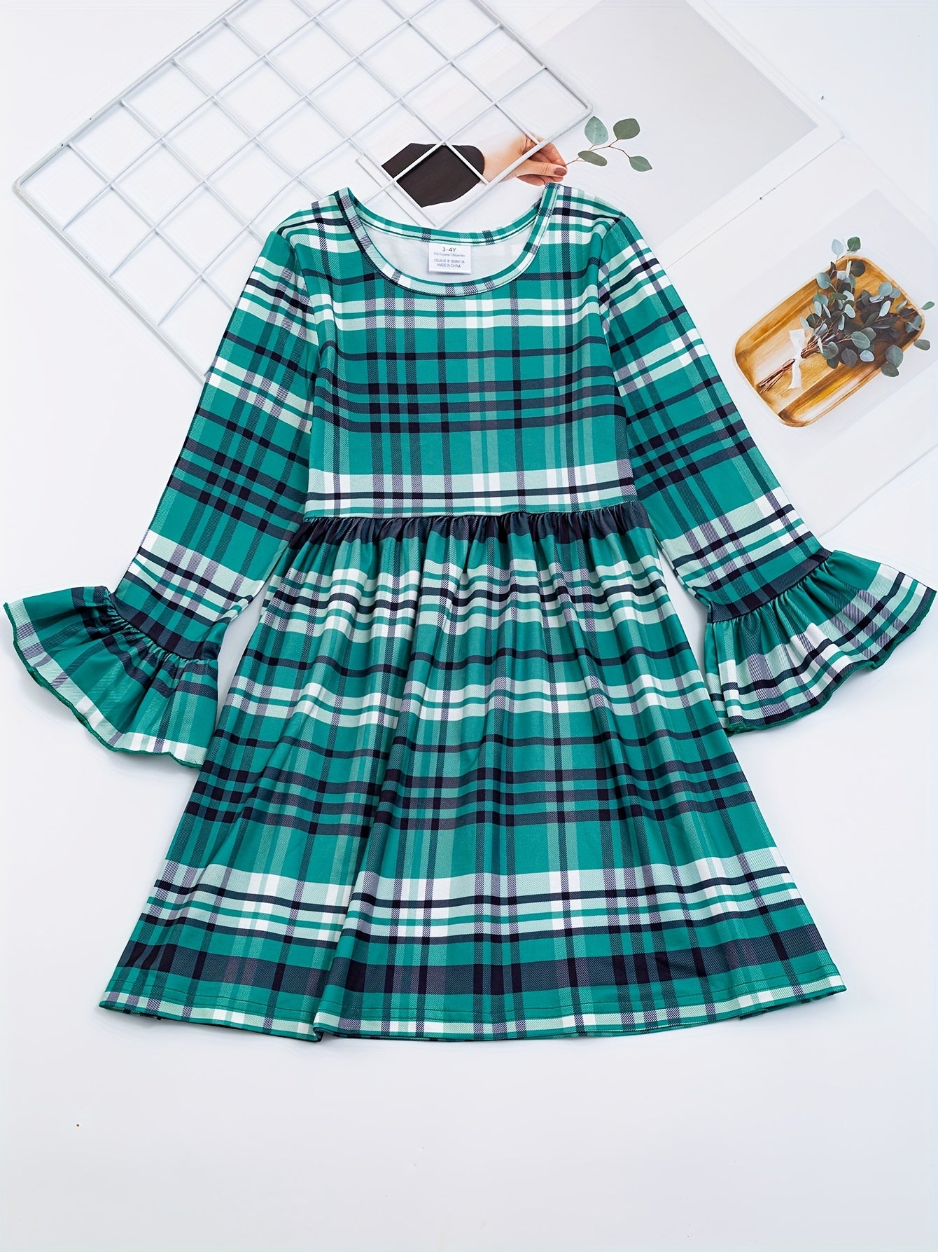 Elegant Girls' Plaid Flare Sleeve Crew Neck Dress Girls' Dresses For Christmas Fall Gift