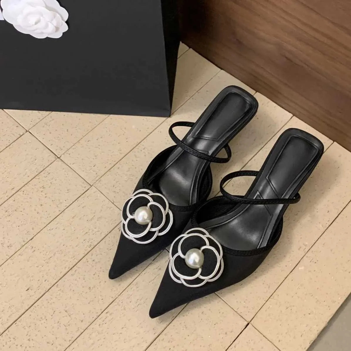 Dress Shoes Flower Pointed Toe High Heels Women Luxury Designer Sandals Female Summer Elegant Fashion Pumps Woman Mule Slippers H240430