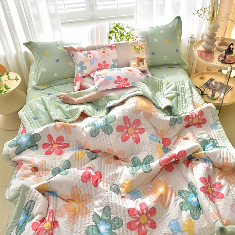 3pcs Luxurious Skin-Friendly Floral Quilt Set - Soft, Breathable, and Comfortable for All Seasons - Ideal for Single, Double, Hotel, Home, Bedroom, Guest Room, and Sofa with 1 Thin Quilt and 2 Pillowcases